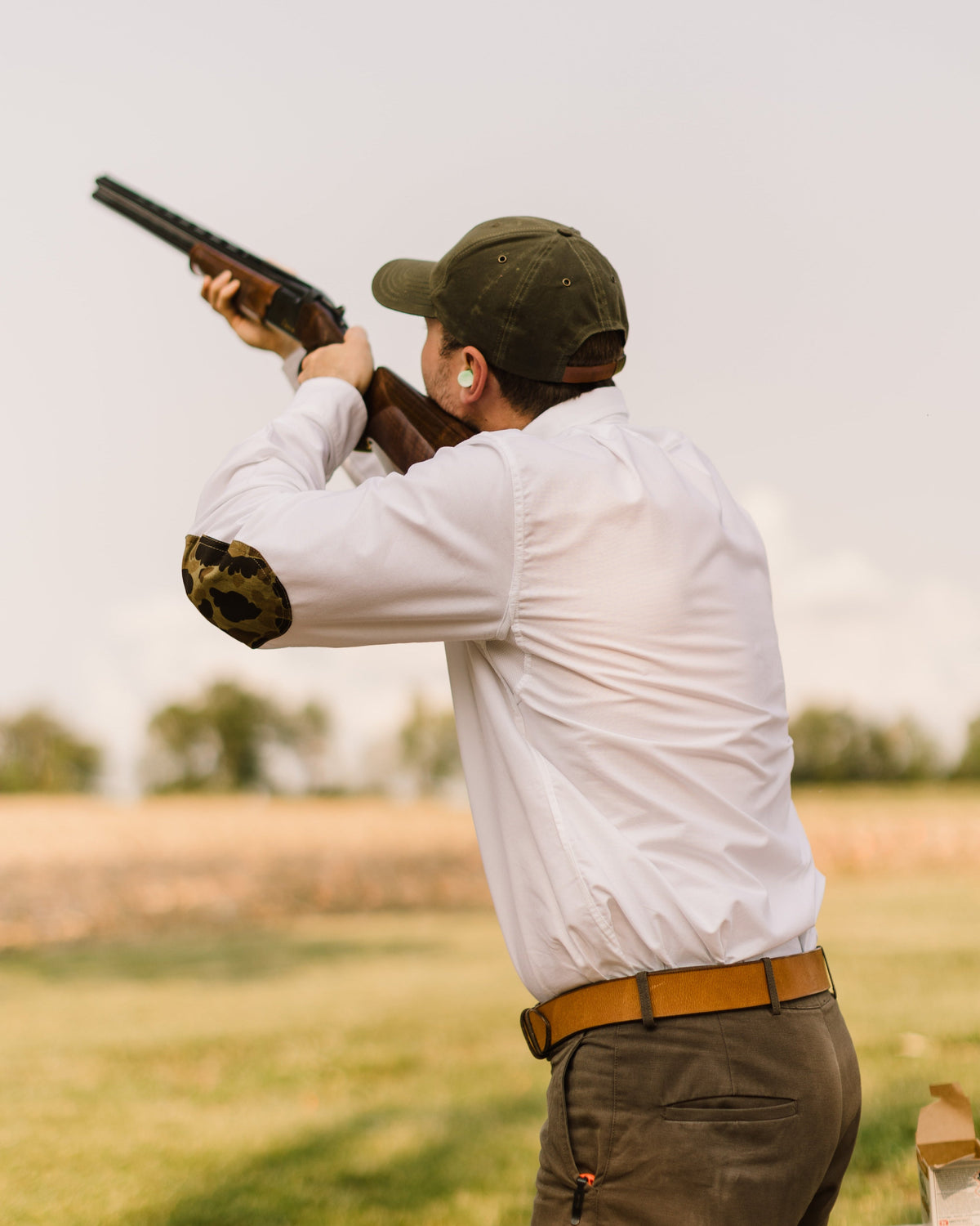 Sportsmans Shirt - White Oxford/Original Camo